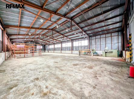 Pronájem skladovací prostor, 540 m²