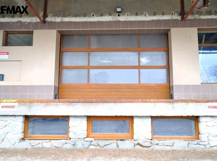 Pronájem skladovací prostor, 80 m²