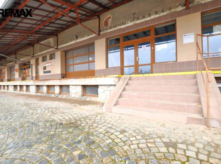 Pronájem skladovací prostor, 80 m²