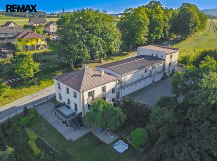 Prodej výrobní prostor, 880 m²