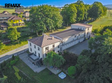 Prodej výrobní prostor, 880 m²