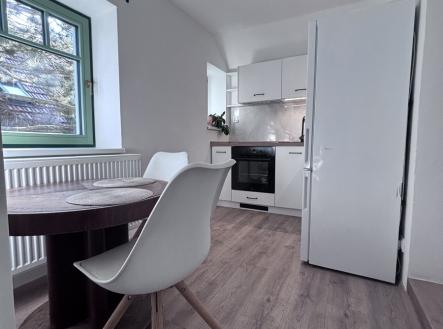 Pronájem bytu, 2+1, 150 m²