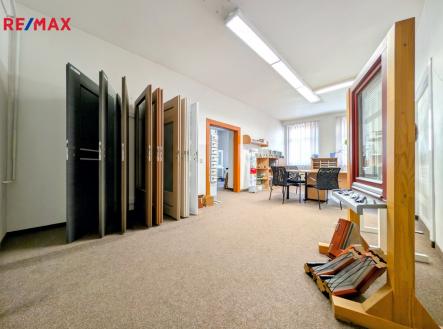 Pronájem kanceláře, 58 m²