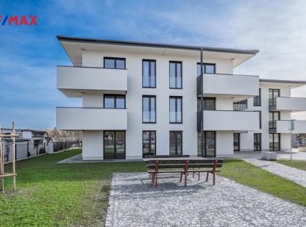 Pronájem bytu, 1+kk, 34 m²