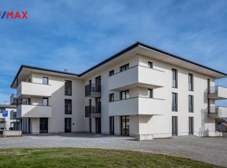 Pronájem bytu, 3+kk, 71 m²