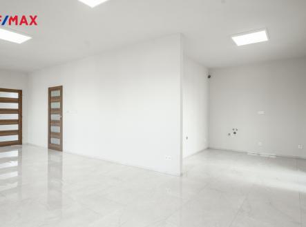 Pronájem bytu, 3+kk, 71 m²