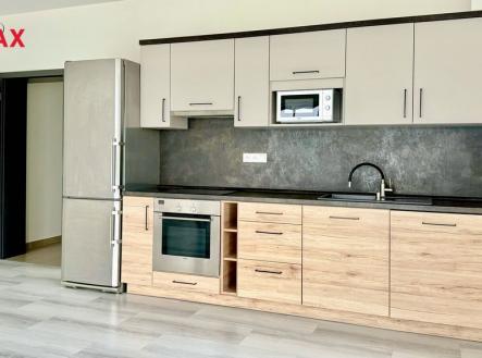 Pronájem bytu, 2+kk, 87 m²