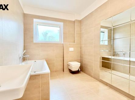 Pronájem bytu, 2+kk, 87 m²