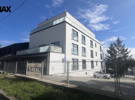 Pronájem bytu, 2+kk, 87 m² obrázek