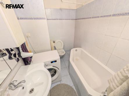 Pronájem bytu, 1+1, 33 m²