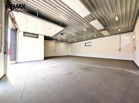 Pronájem výrobní prostor, 151 m²