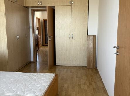 Pronájem bytu, 2+1, 67 m²