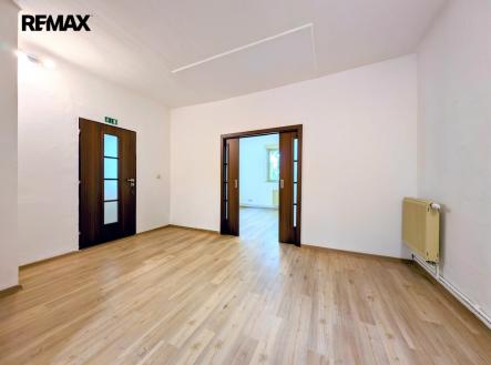 Pronájem bytu, 4+1, 92 m²