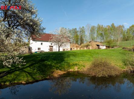 Prodej - chata/rekreační objekt, 400 m²