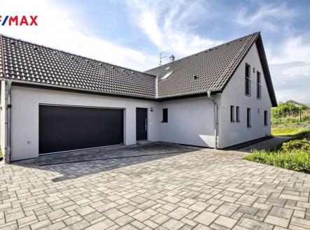 Prodej - dům/vila, 225 m²