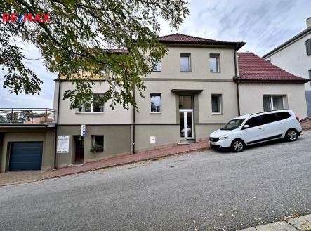 Pronájem bytu, 3+1, 141 m² obrázek