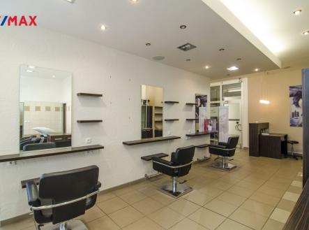 Pronájem obchodní prostor, 80 m²