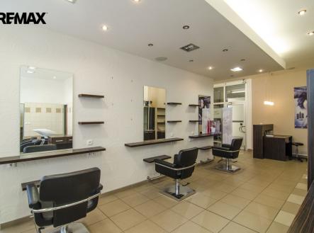 Pronájem obchodní prostor, 80 m²