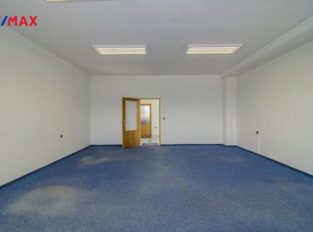 Pronájem - kanceláře, 44 m²