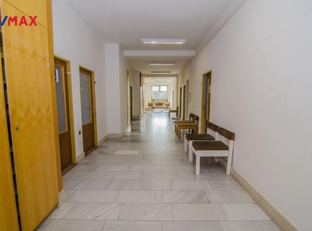 Pronájem - kanceláře, 44 m²