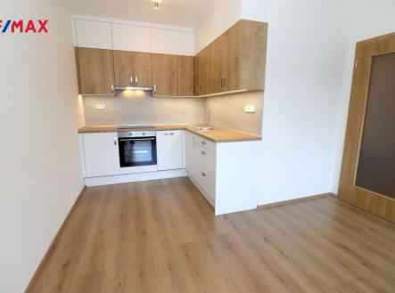 Pronájem bytu, 2+kk, 48 m²