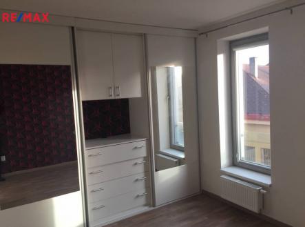 Pronájem bytu, 2+kk, 56 m²