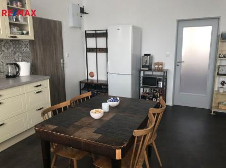 Pronájem bytu, 2+kk, 58 m²