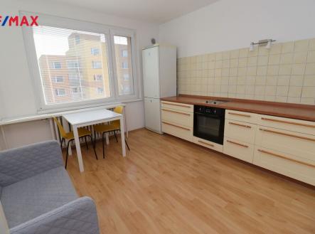 Pronájem bytu, 2+kk, 40 m²