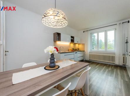 Pronájem bytu, 3+1, 85 m²