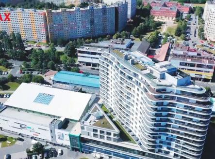 Pronájem - obchodní prostor, 550 m²