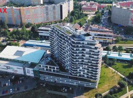 Pronájem - obchodní prostor, 550 m²