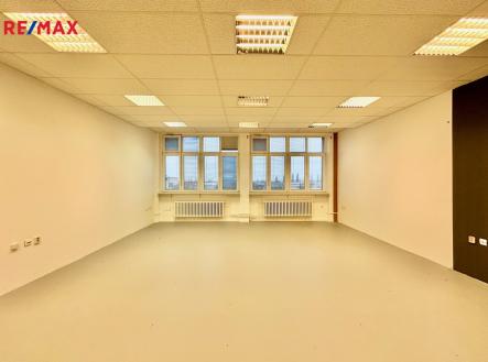 Pronájem kanceláře, 50 m²