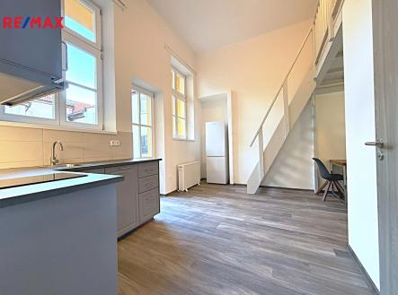 Pronájem bytu, 2+kk, 49 m²