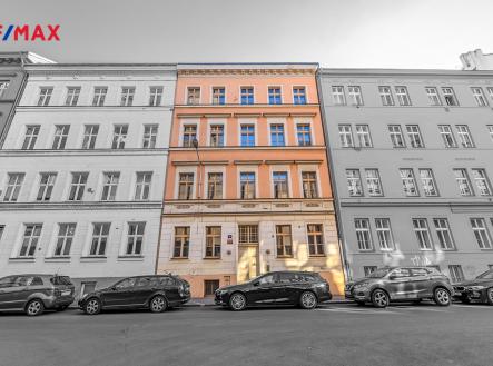 Prodej nájemního domu, 728 m² obrázek