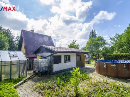 Prodej - pozemek, zahrada, 666 m²