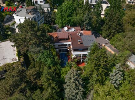 Prodej domu/vily, 950 m²