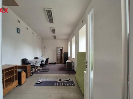 Pronájem obchodní prostor, 129 m²