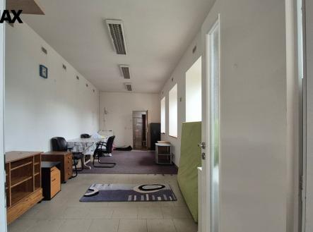 Pronájem obchodní prostor, 129 m²