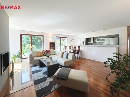 Prodej - dům/vila, 270 m²