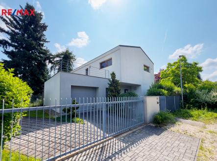Prodej - dům/vila, 270 m²