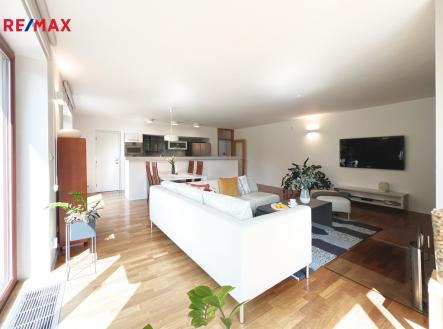 Prodej - dům/vila, 270 m²