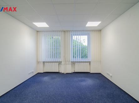 Pronájem - kanceláře, 40 m²