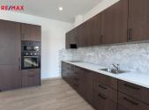 Pronájem bytu, 3+kk, 97 m²