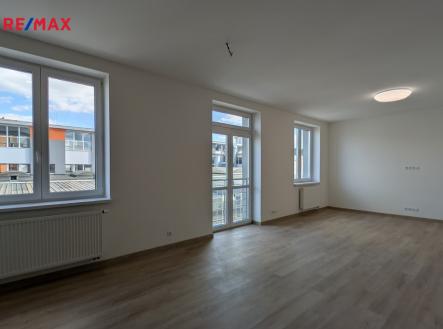 Pronájem bytu, 3+kk, 97 m²