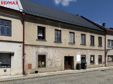 Prodej obchodní prostor, 360 m²