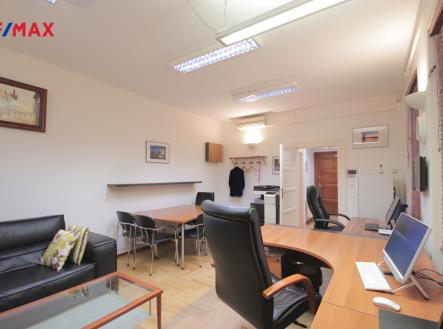 Pronájem kanceláře, 33 m²