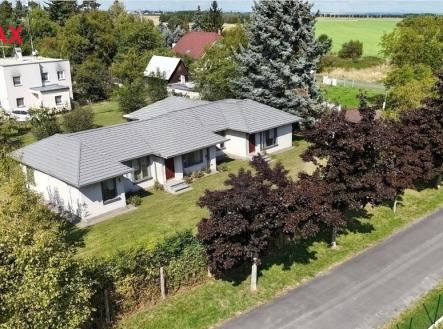 Prodej pozemku pro bydlení, 1 600 m²