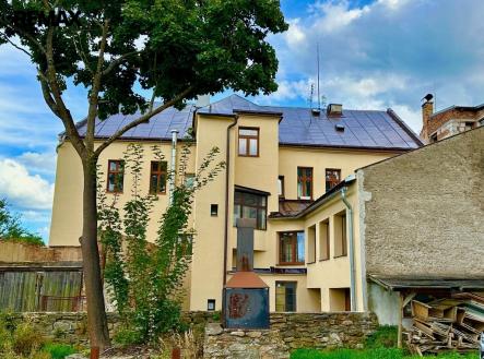 Prodej nájemního domu, 333 m²