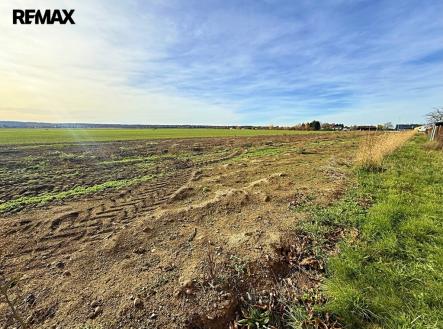 Prodej pozemku pro bydlení, 8 513 m²