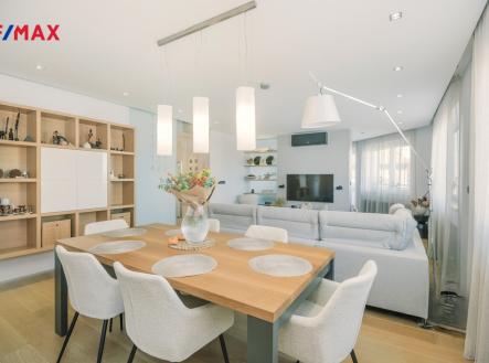 Prodej bytu, atypický, 180 m²